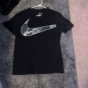 Black Mens nike tee